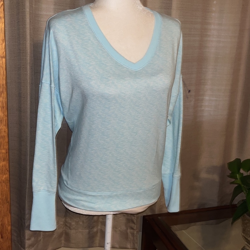 Jacqueline intimates aqua v-neck sweater. Large